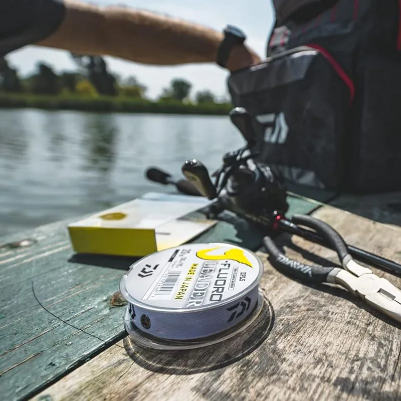 DAIWAJ-FLUORO Fluorocarbon Lea - Fluorocarbon Line ulasan dan harga